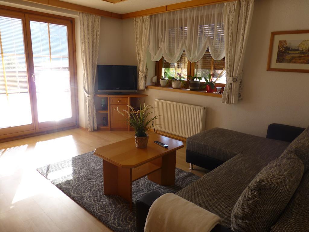 Villa Haus Rosi Uttendorf Habitación foto